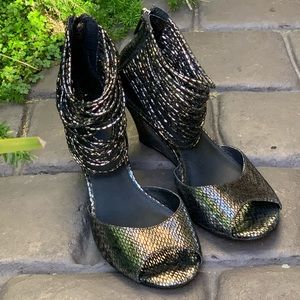 KELSI DAGGER RYTON Sandal Women’s Size 8 EUC